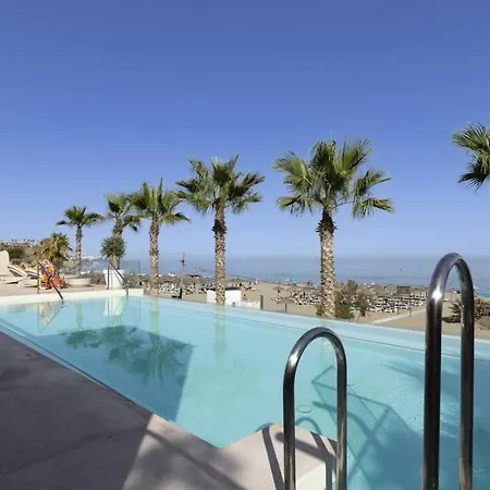 Luxury, Ocean View, Pool, Gym & Club Fuengirola